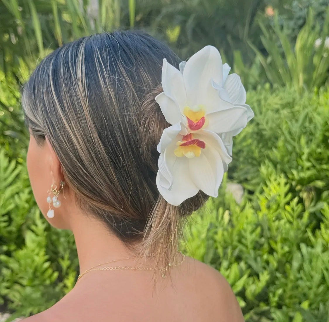 Lily Hair Claw- Yellow / white