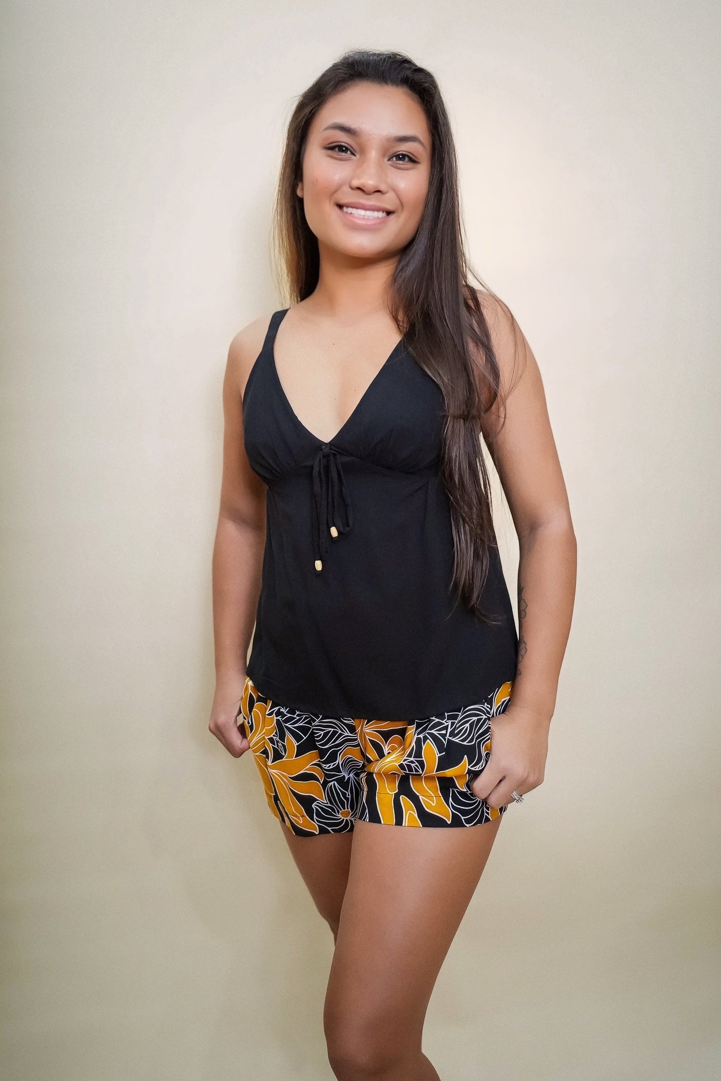 Menina Top - Solid Black