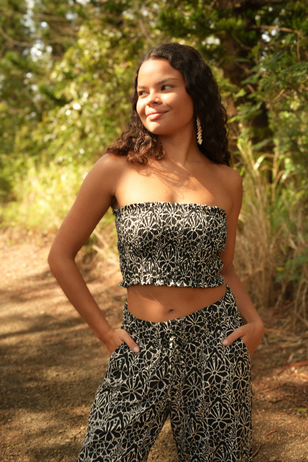 Bandeau Yara Top - Magnolia Black - KHUSH 53