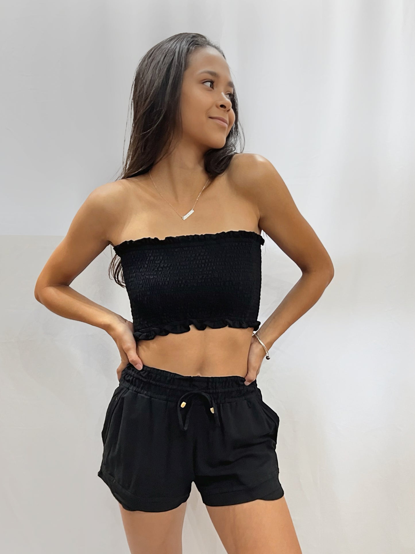 HOYA SHORTS - Solid Black - KHUSH 40/43 / 46/47