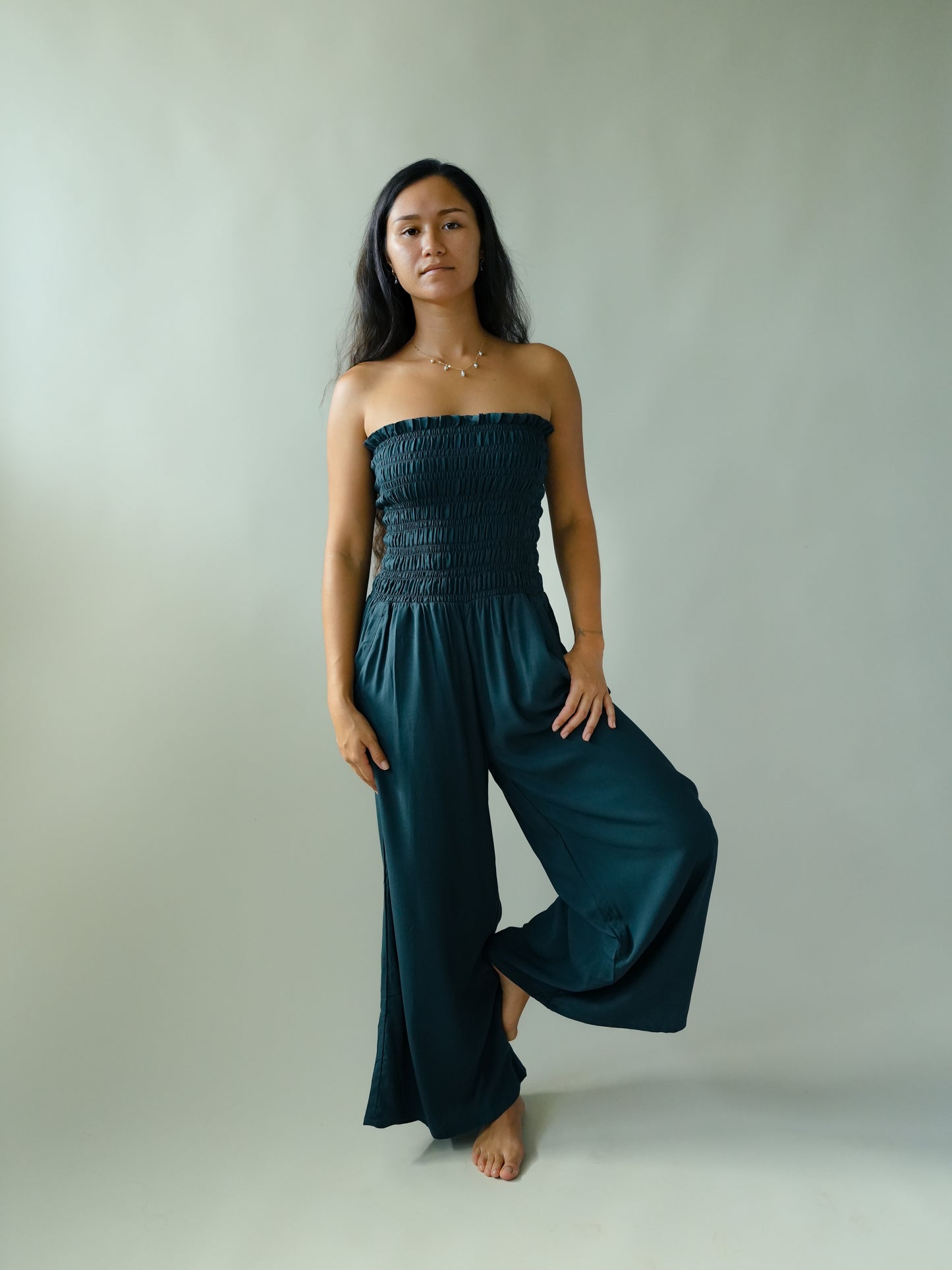 Lawai Jumpsuit - Solid Carbon