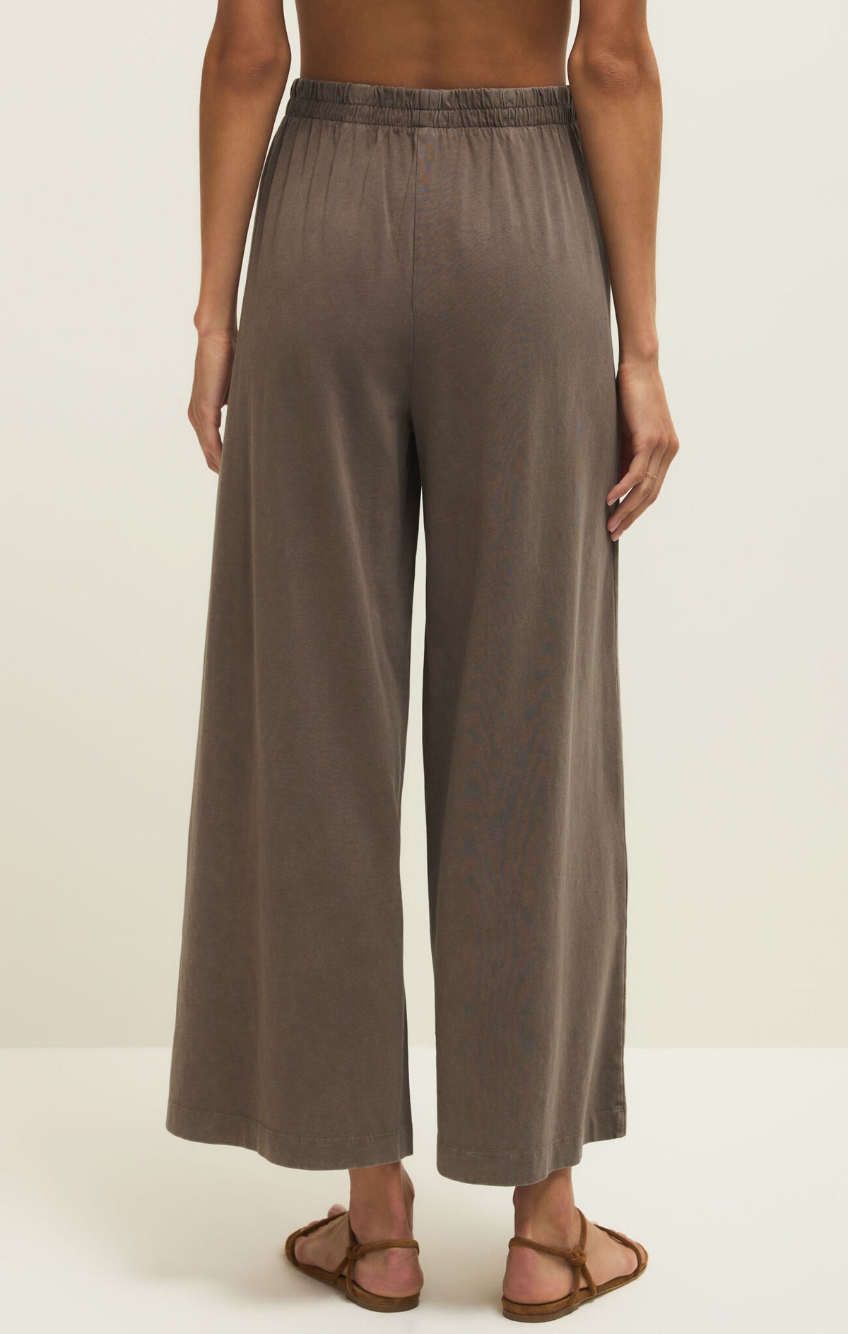SCOUT JERSEY CROP FLARE PANT - PERFECTLY TAUPE