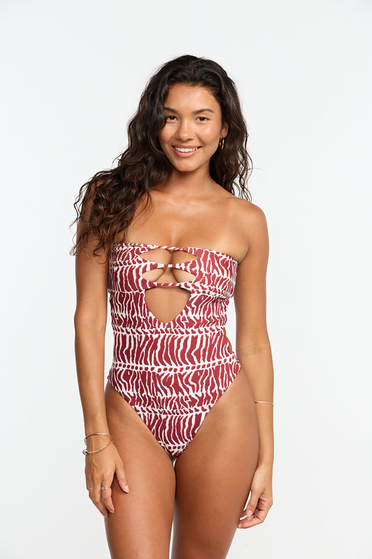 INDIA ONE PIECE SWIM - MITER - BENOA 11.11.24