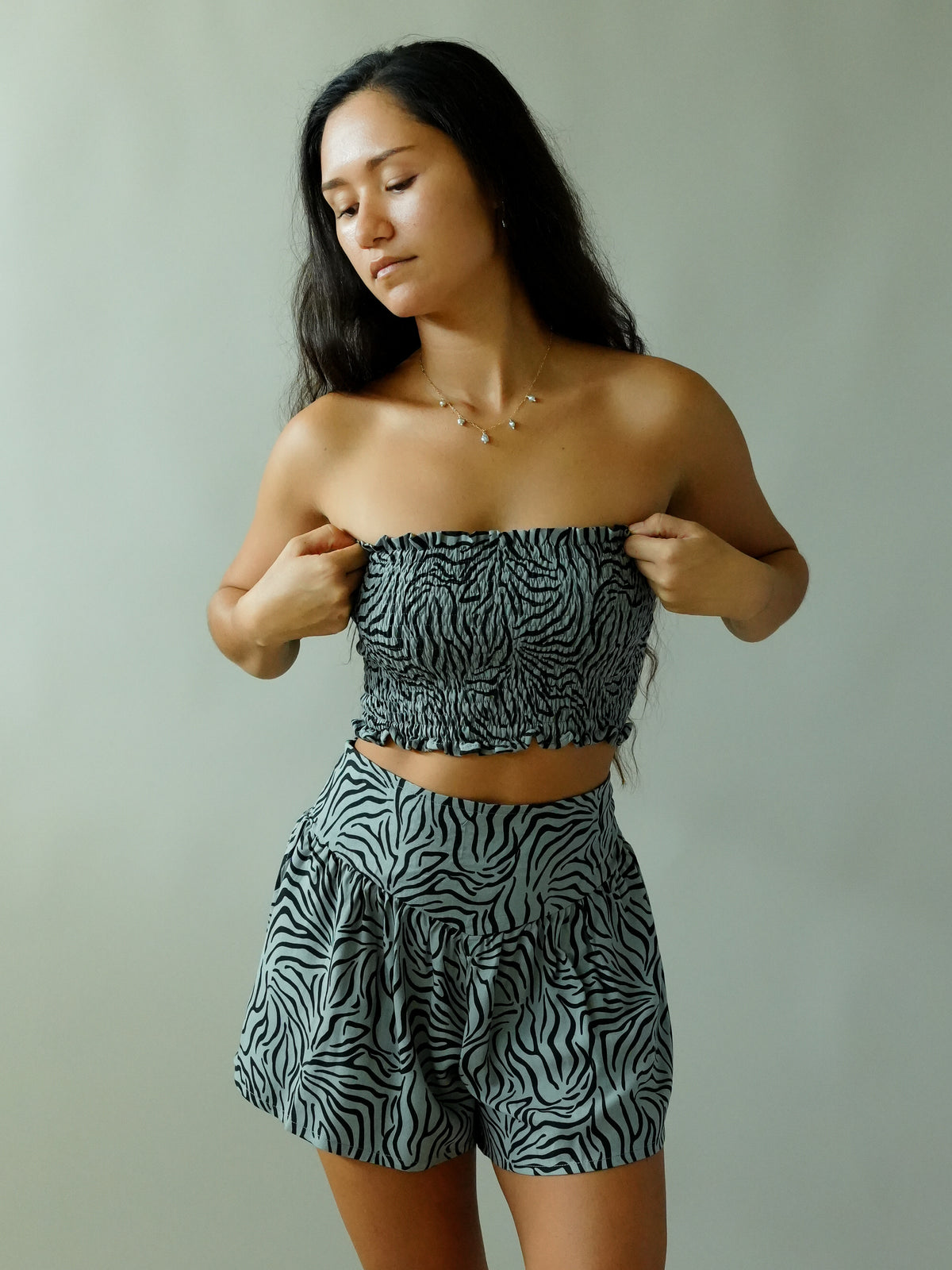 Yara Bandeau Top - Raye Grey