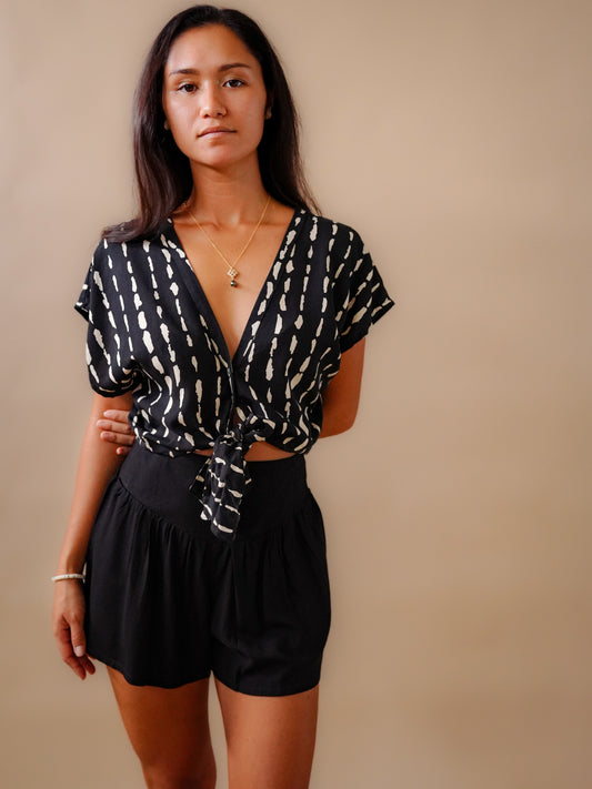 Elya Shorts - Solid Black