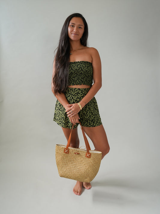 Elya Shorts - Petaline Black