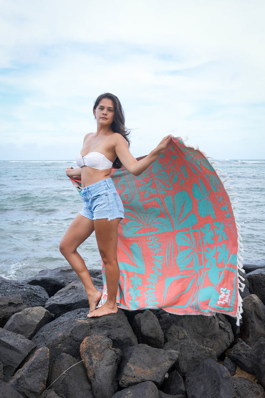 PUA KAHAKAI in Makai- BLANKET FOR 2 - MAI HUA LEI + EHA COLLAB