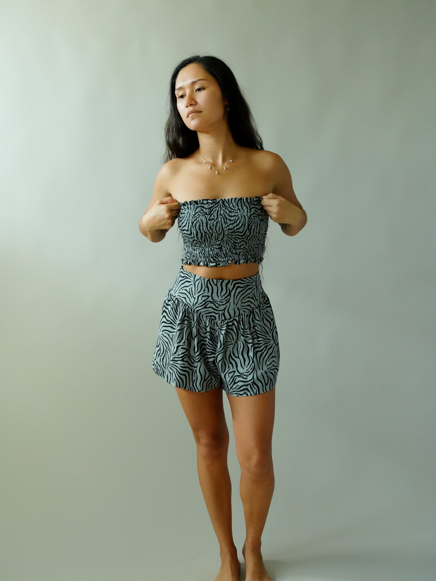 Yara Bandeau Top - Raye Grey