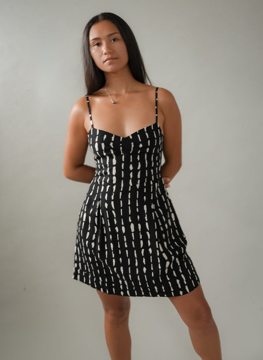 Guapa Dress - Current Black