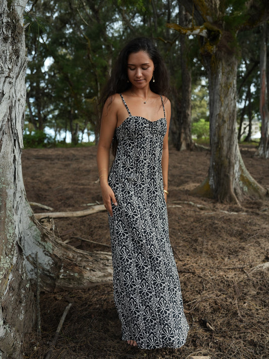 Oliva Dress - Magnolia Black