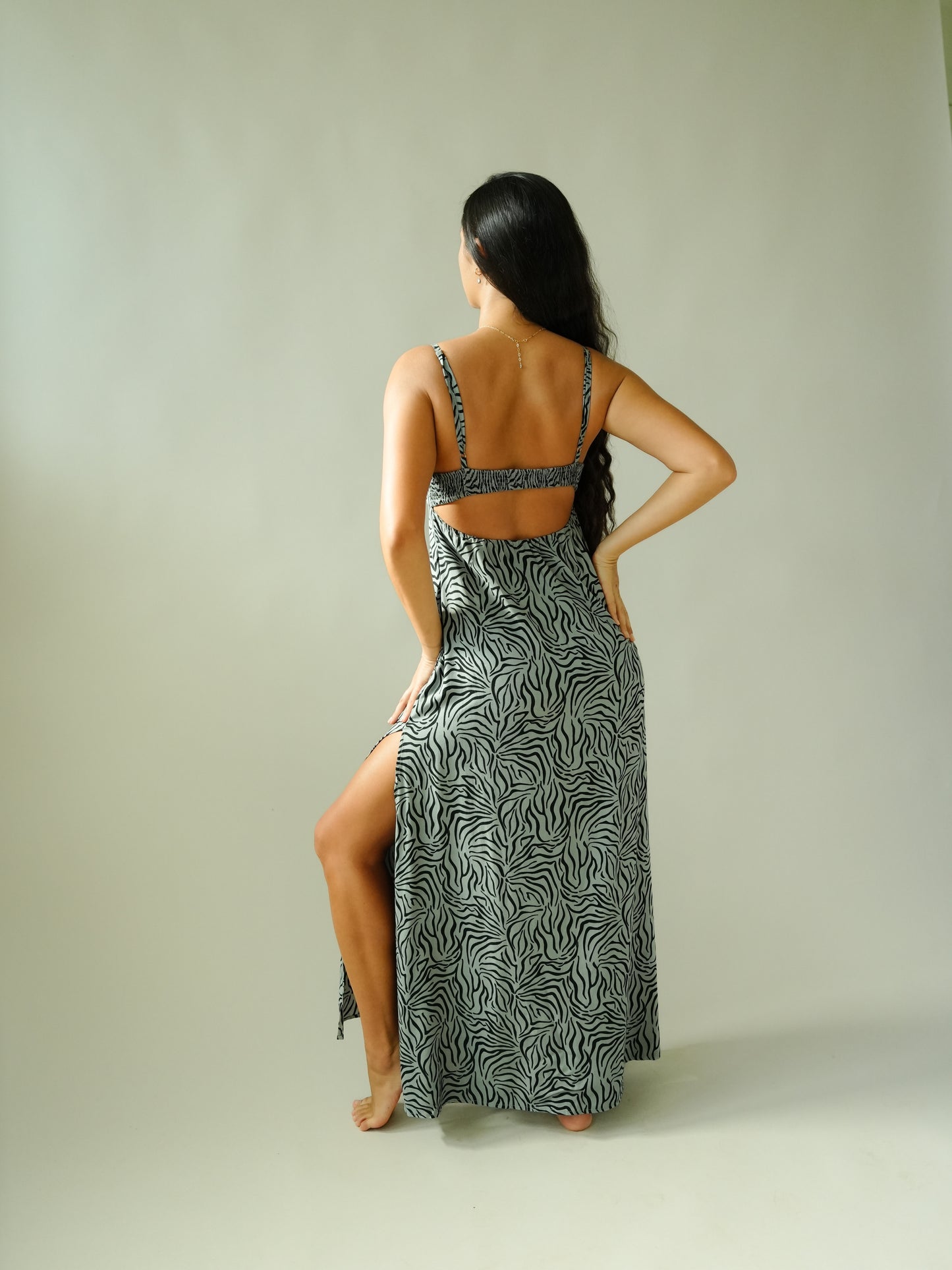 Oliva Dress - Raye Grey