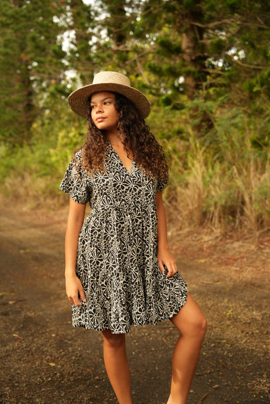 Heinui Dress - Magnolia Black