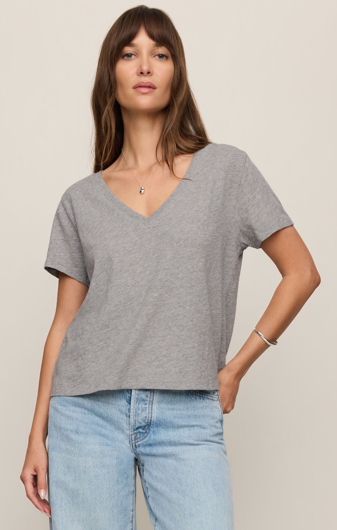 Nomad V Neck Tee - Heather Grey - ZT263210