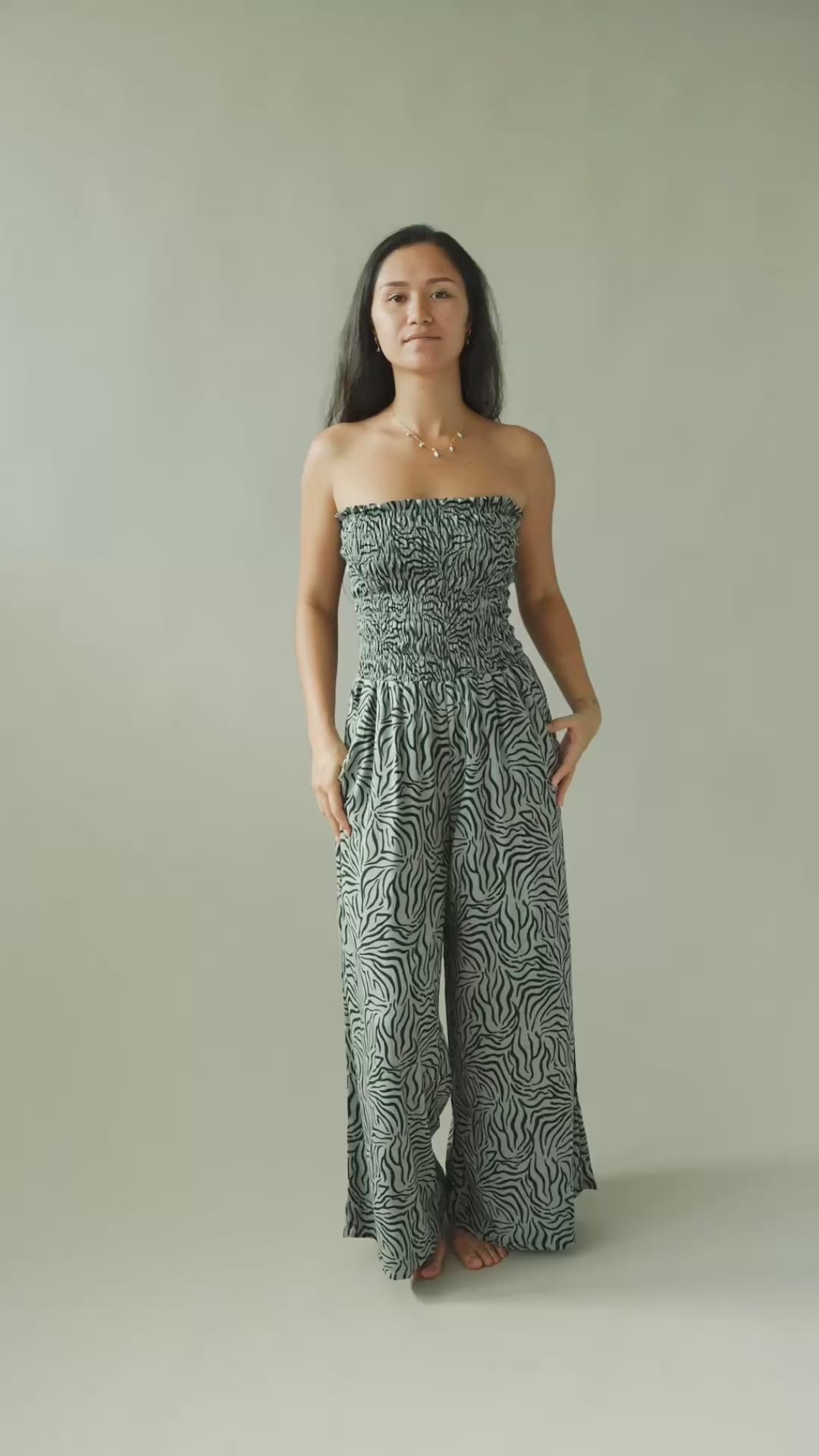 Lawai Jumpsuit - Raye Grey